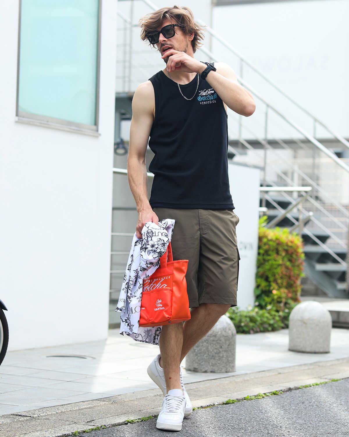 ブラック：183cm/70kg(Lサイズ着用)