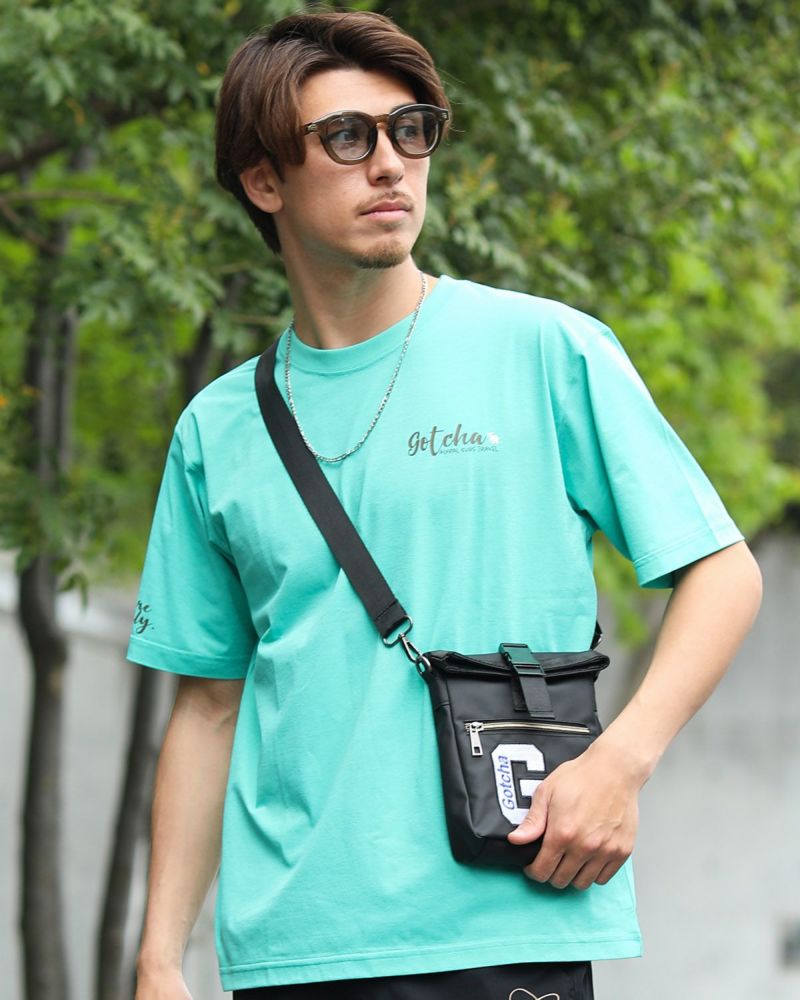 エメラルドグリーン：180cm/70kg(Lサイズ着用)