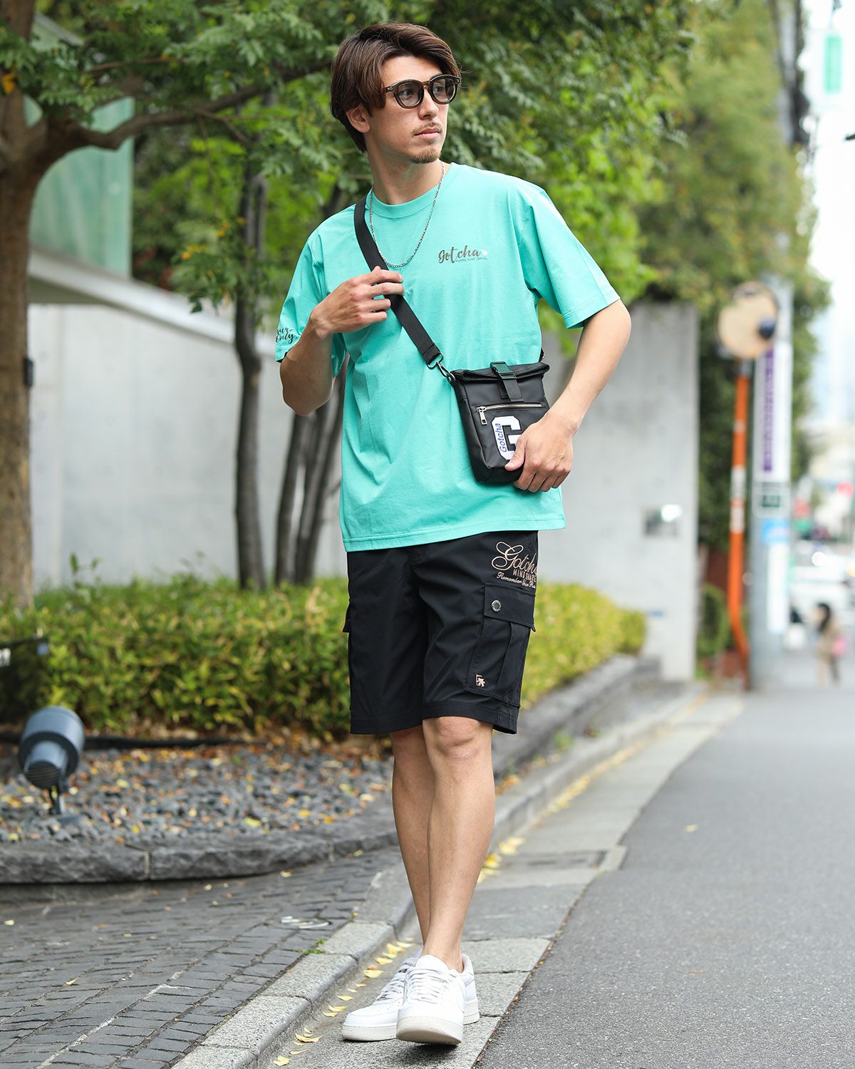 エメラルドグリーン：180cm/70kg(Lサイズ着用)