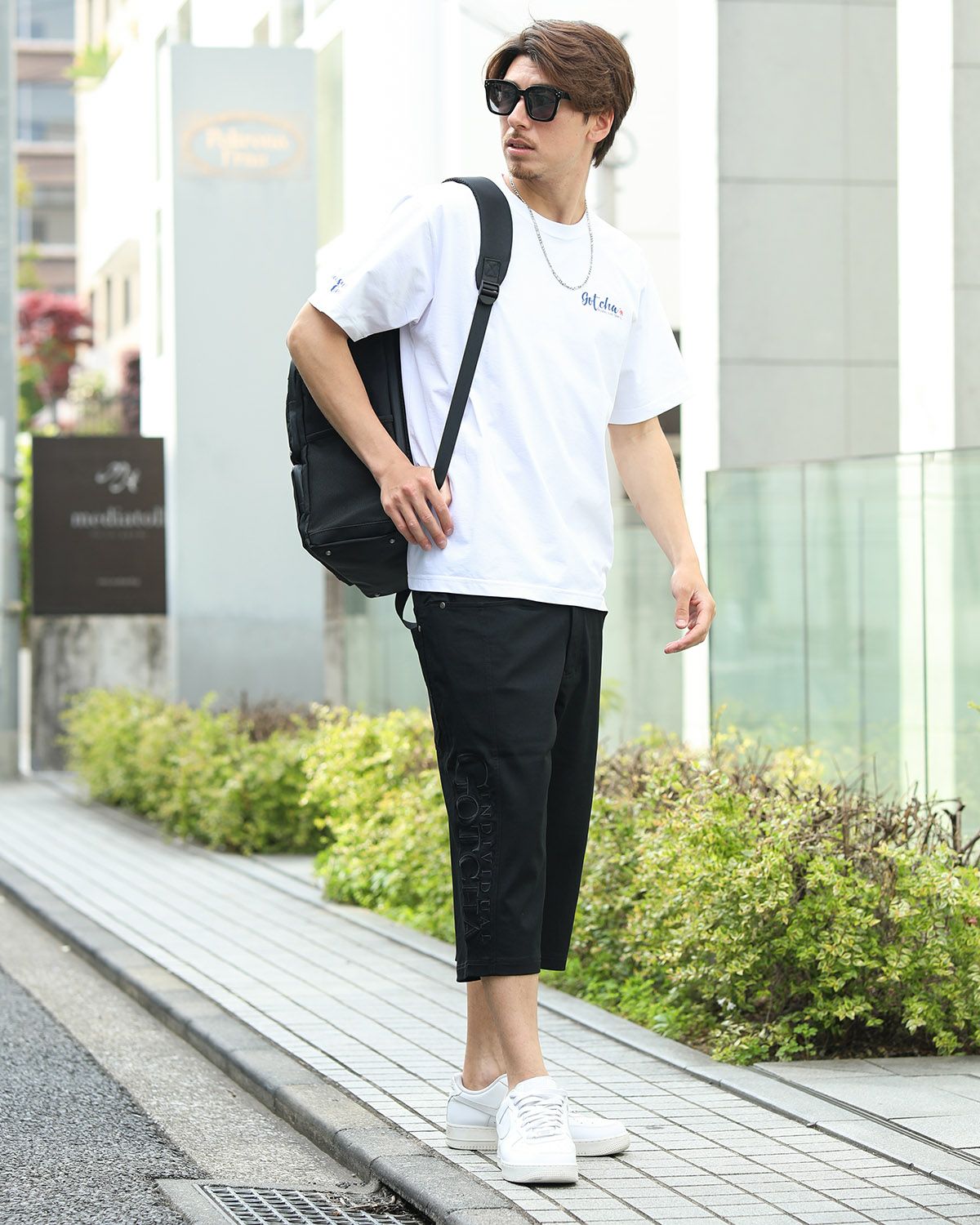 ホワイト：180cm/70kg(Lサイズ着用)