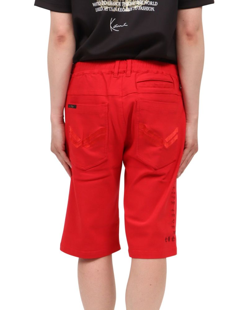 レッド：173cm63kg(34inc着用)