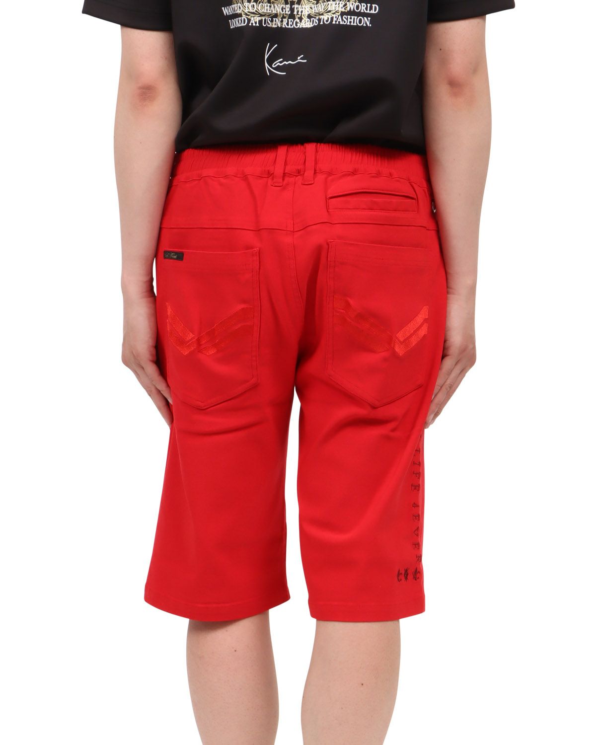 レッド：173cm63kg(34inc着用)