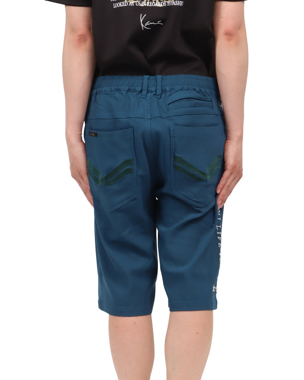 ターコイズ：173cm63kg(34inc着用)