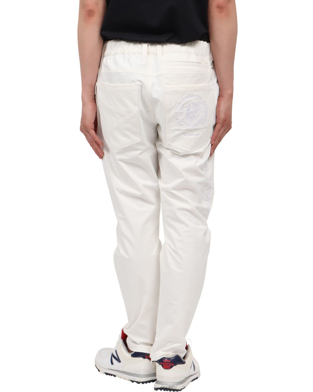 ホワイト：174cm62kg(Lサイズ着用)