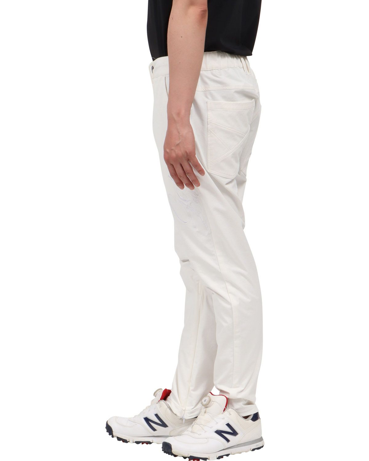 ホワイト：174cm62kg(Lサイズ着用)