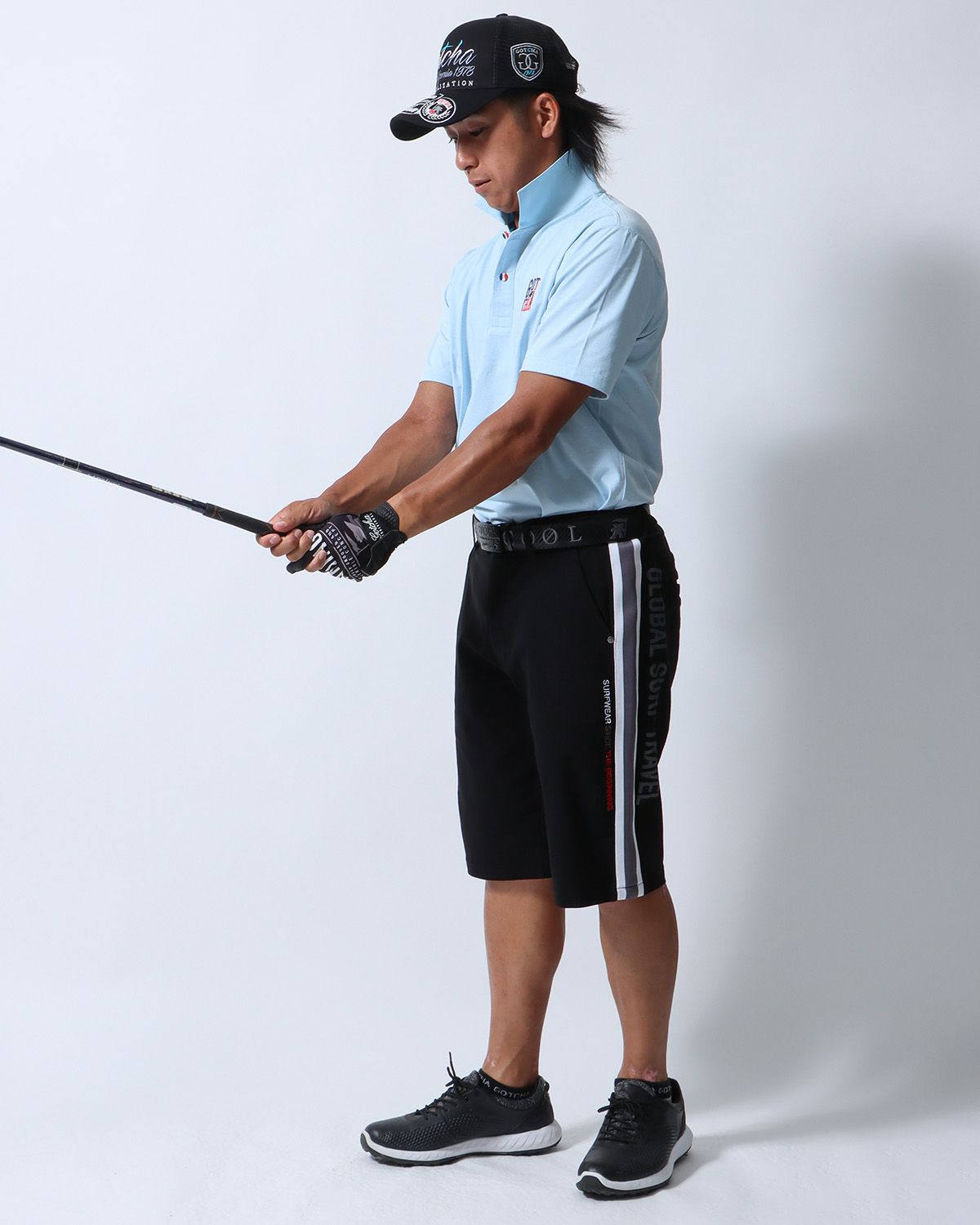 サックス：169cm/63kg(Lサイズ着用)