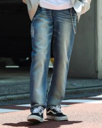 インディゴ:173cm/63kg(Lサイズ着用)