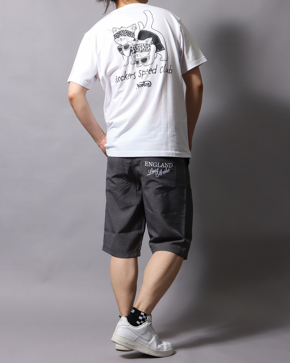 チャコール：178cm/75kg(Lサイズ着用)