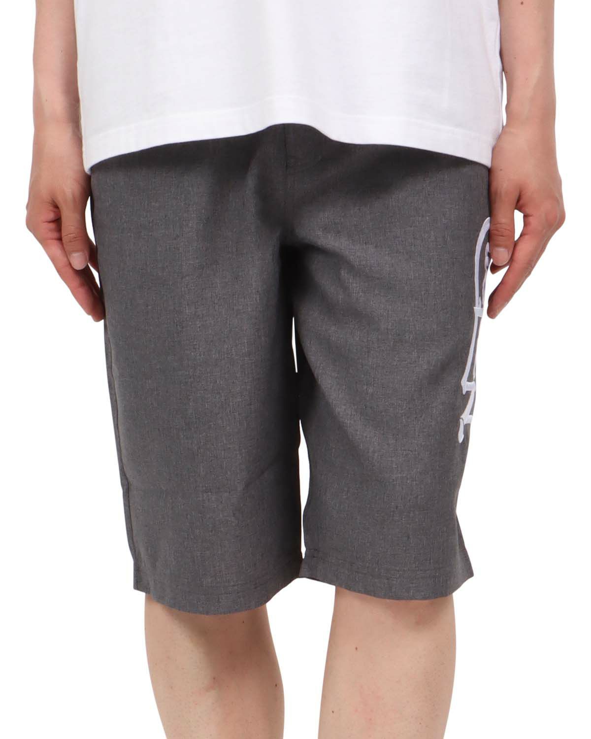 チャコール：174cm62kg(Lサイズ着用)