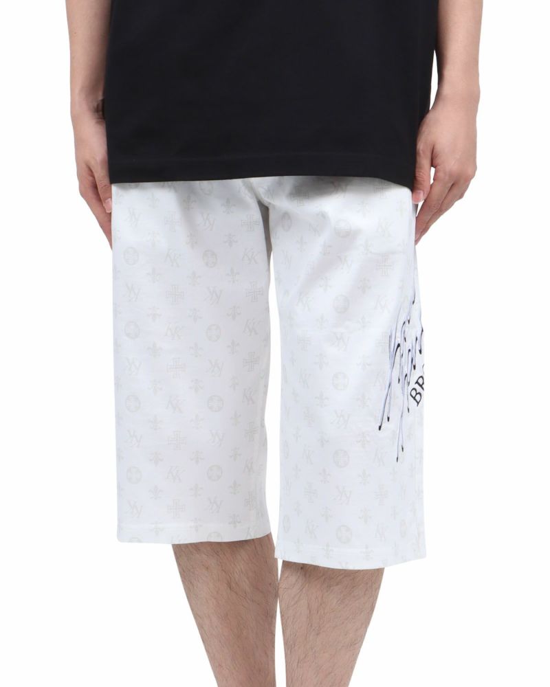 ホワイト：173cm63kg(Lサイズ着用)