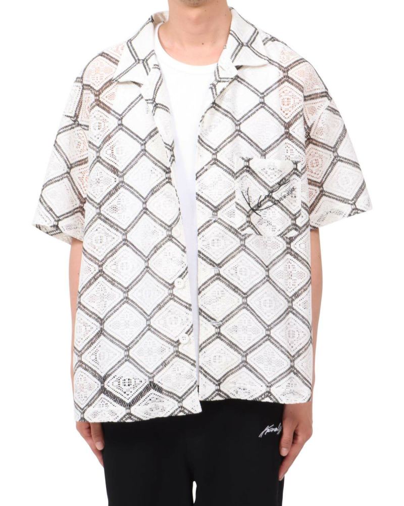 ホワイト：174cm62kg(Lサイズ着用)