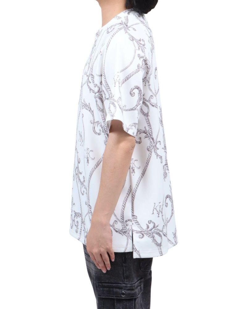 ホワイト：173cm63kg(Lサイズ着用)