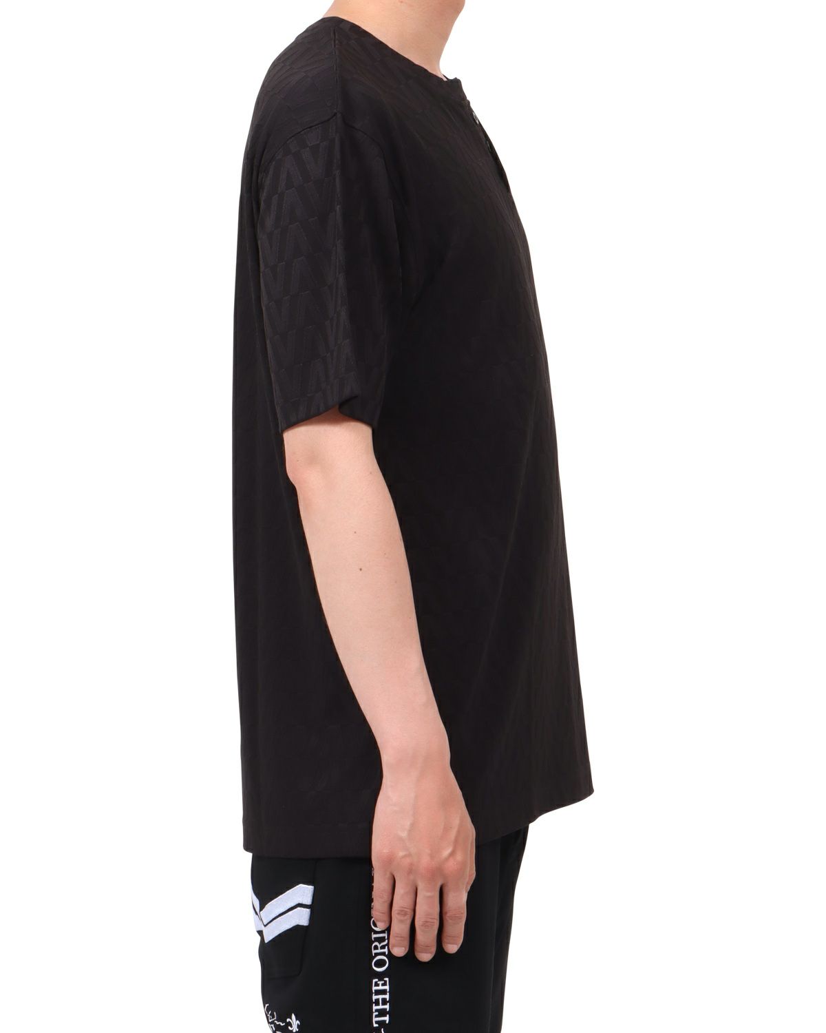 ブラック：174cm62kg(Lサイズ着用)