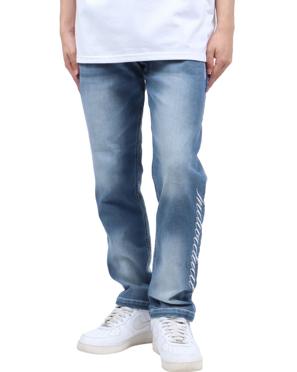 ブリーチ：173cm60kg(Mサイズ着用)