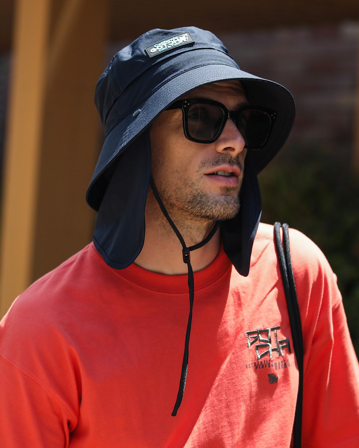 ダークネイビー