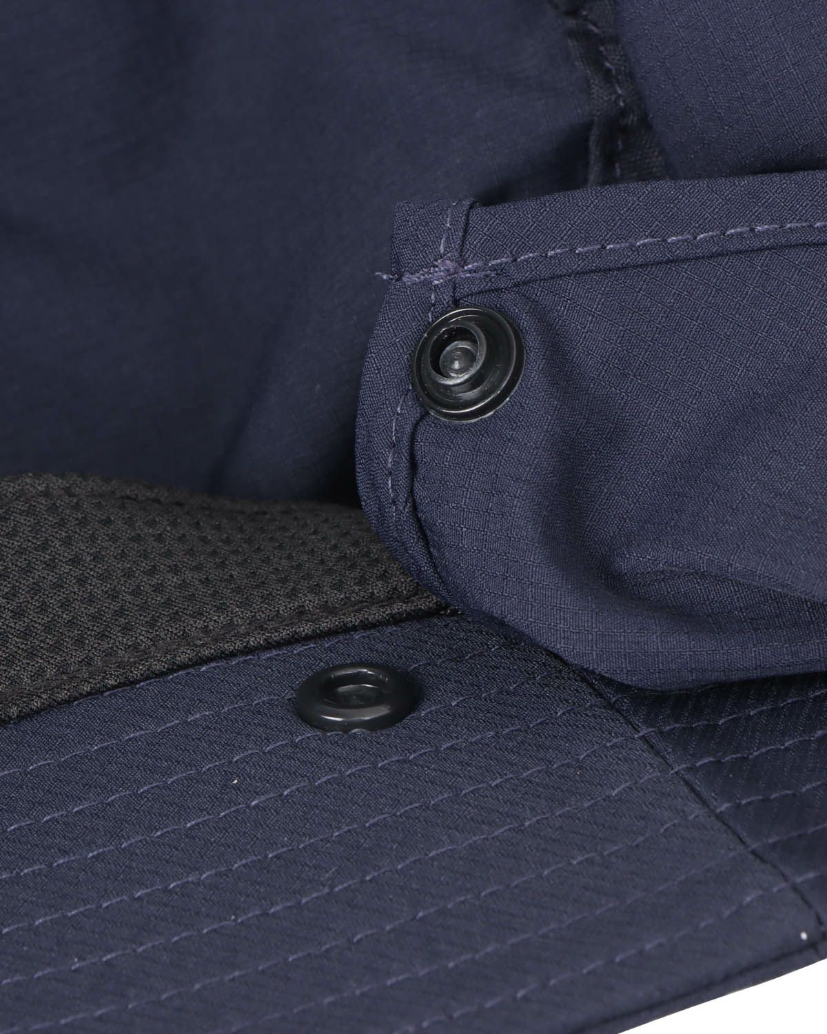 ダークネイビー