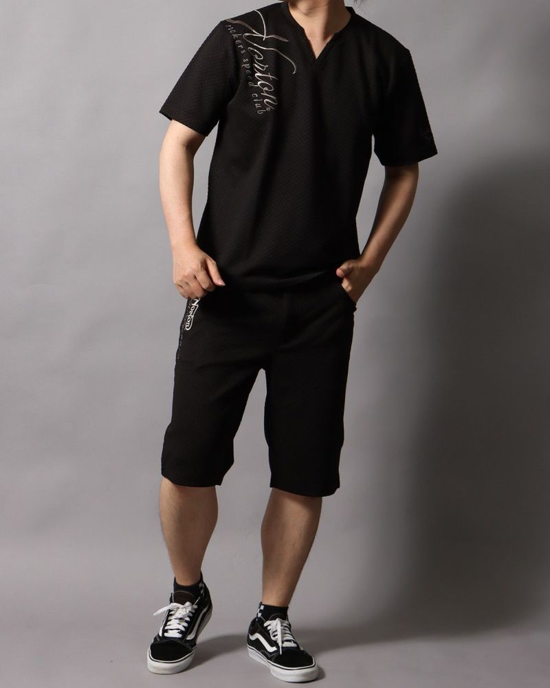 ブラック：178cm/75kg(Lサイズ着用)