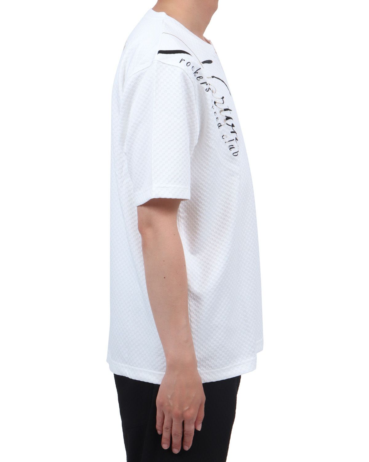 ホワイト：174cm62kg(Lサイズ着用)