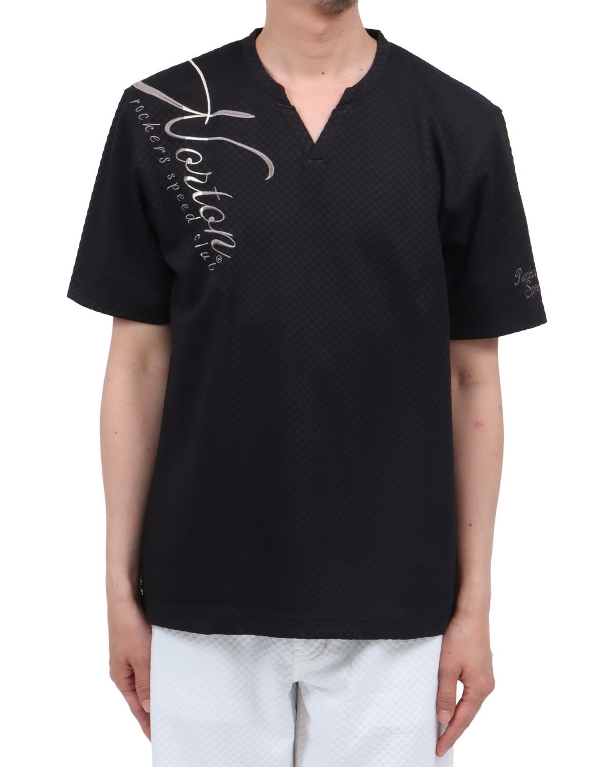 ブラック：174cm62kg(Lサイズ着用)