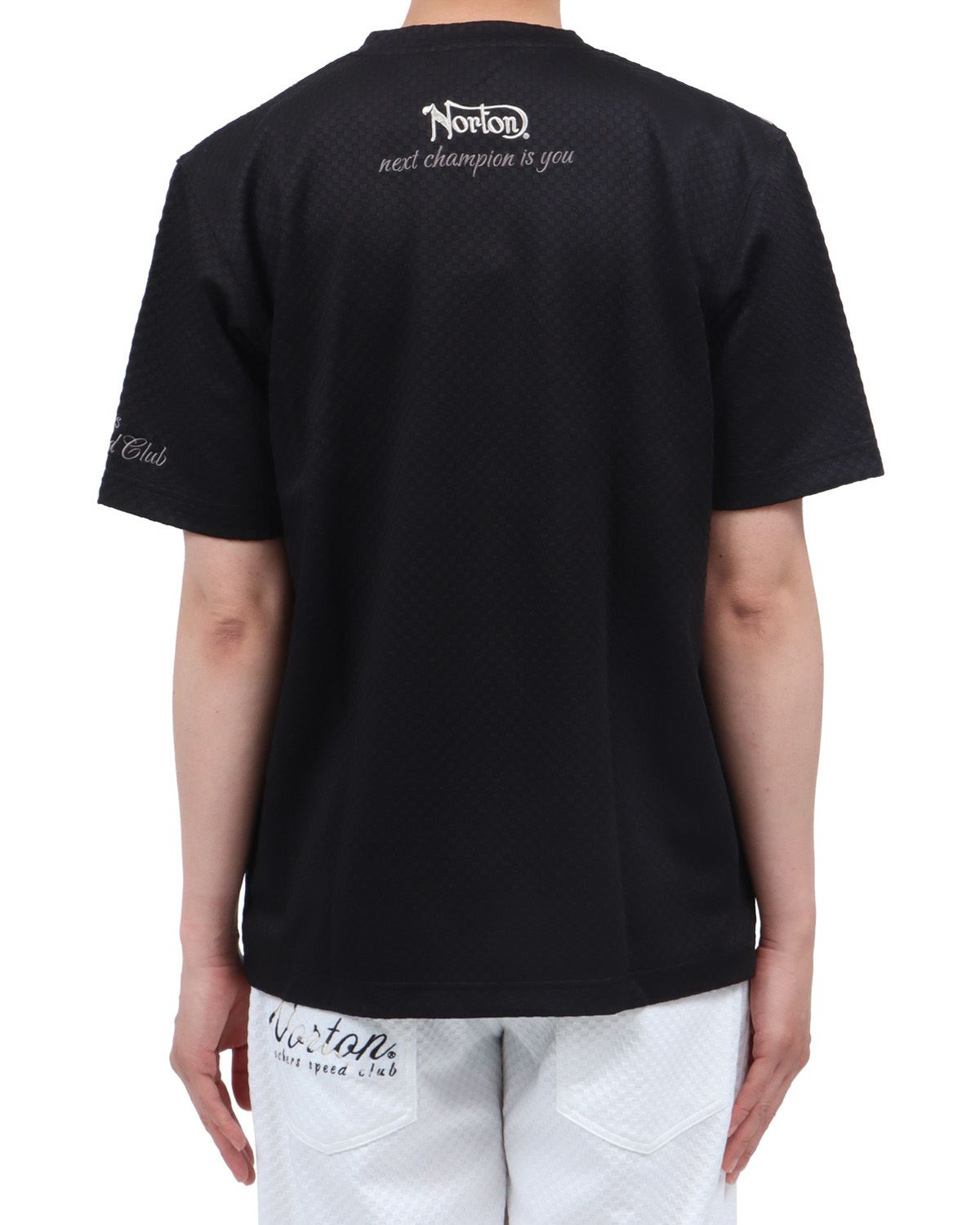 ブラック：174cm62kg(Lサイズ着用)