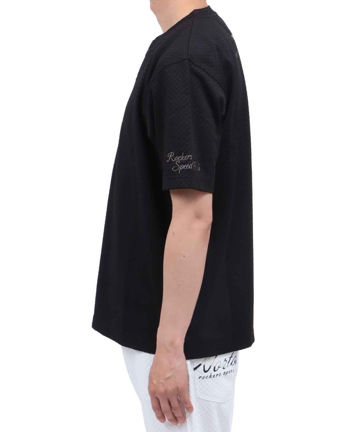 ブラック：174cm62kg(Lサイズ着用)