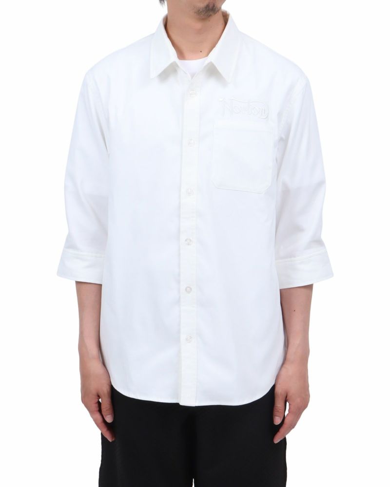 ホワイト：174cm62kg(Lサイズ着用)