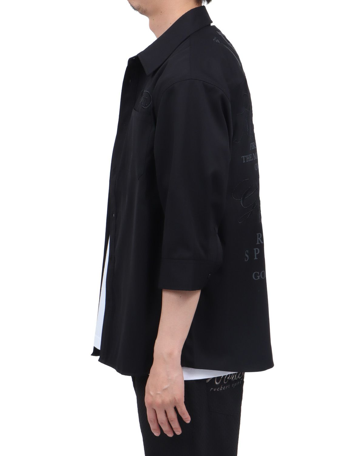 ブラック：174cm62kg(Lサイズ着用)