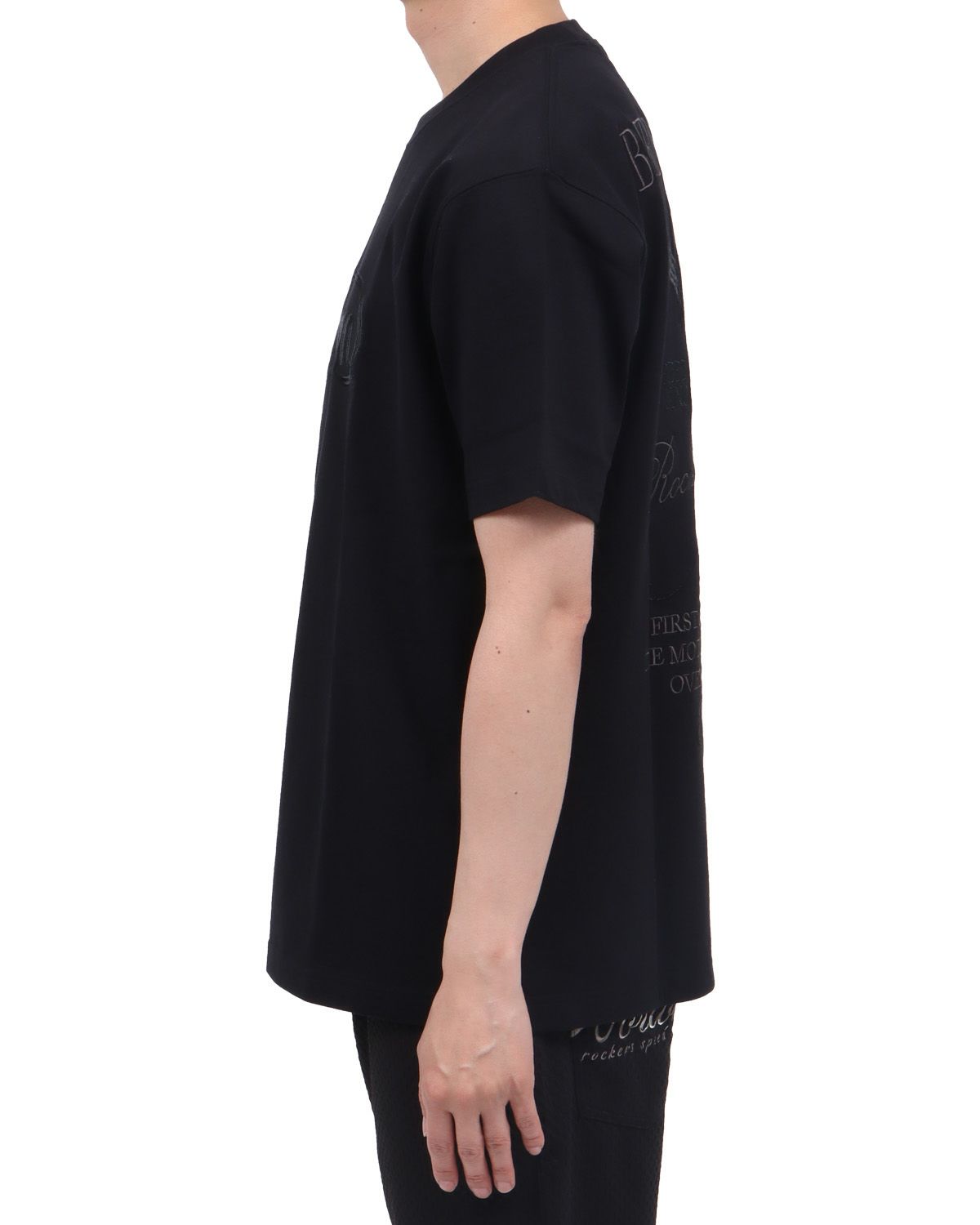 ブラック：174cm62kg(Lサイズ着用)