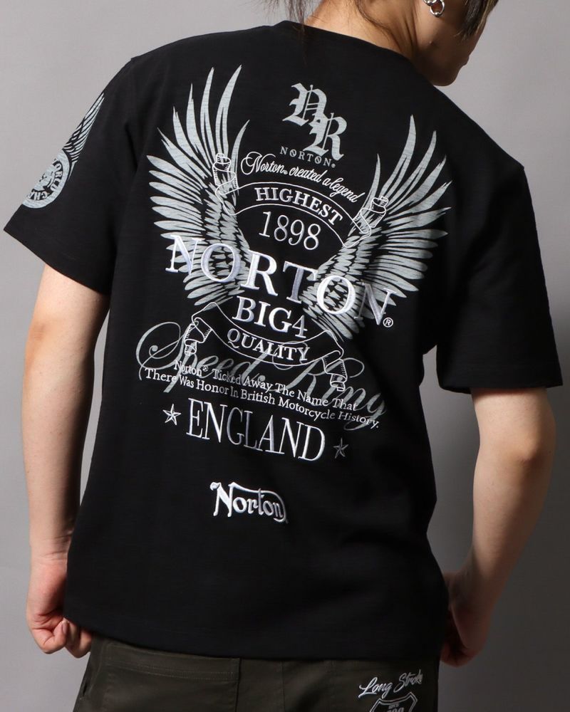 ブラック：178cm/75kg(Lサイズ着用)