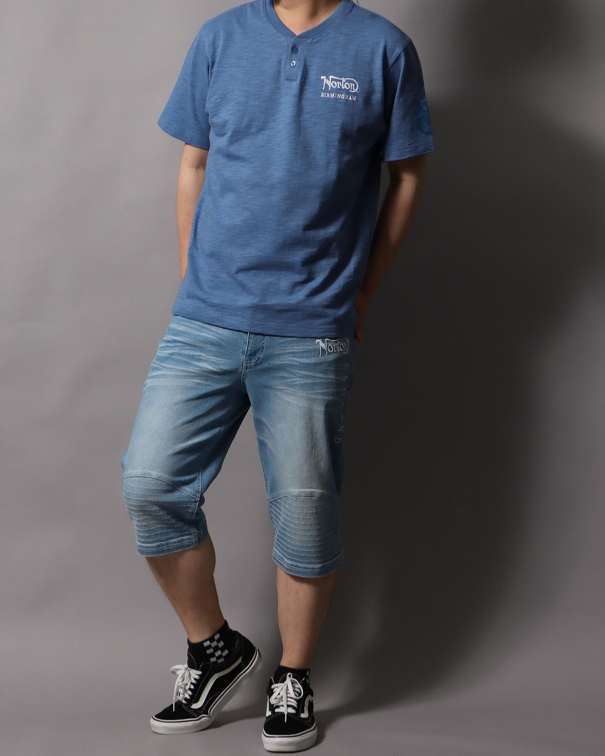 ブルーグレー：178cm/75kg(Lサイズ着用)