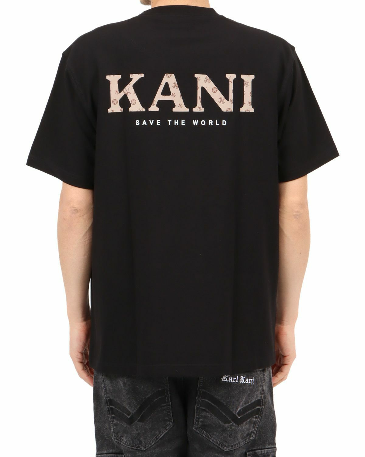 ブラック：180cm67㎏(Lサイズ着用)