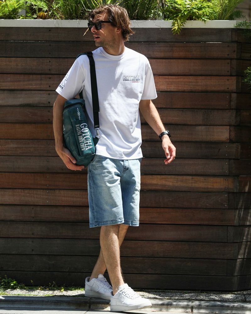 ホワイト：183cm/70kg(Lサイズ着用)