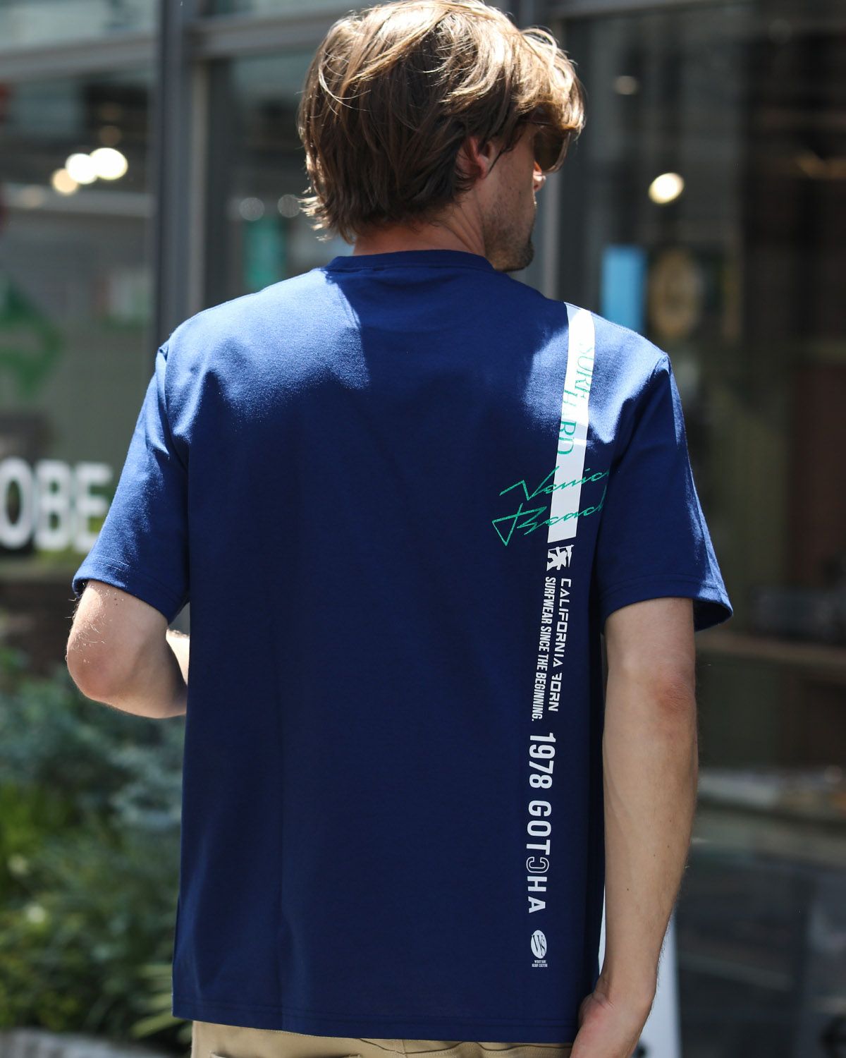 ネイビー：183cm/70kg(Lサイズ着用)