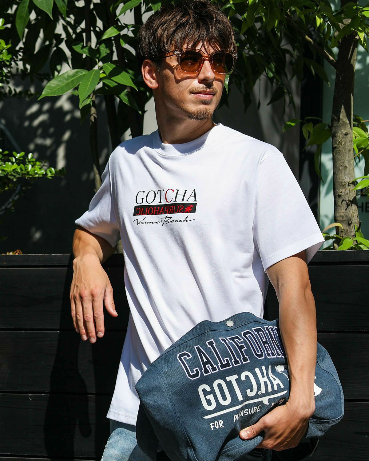 ホワイト：180cm/70kg(Lサイズ着用)