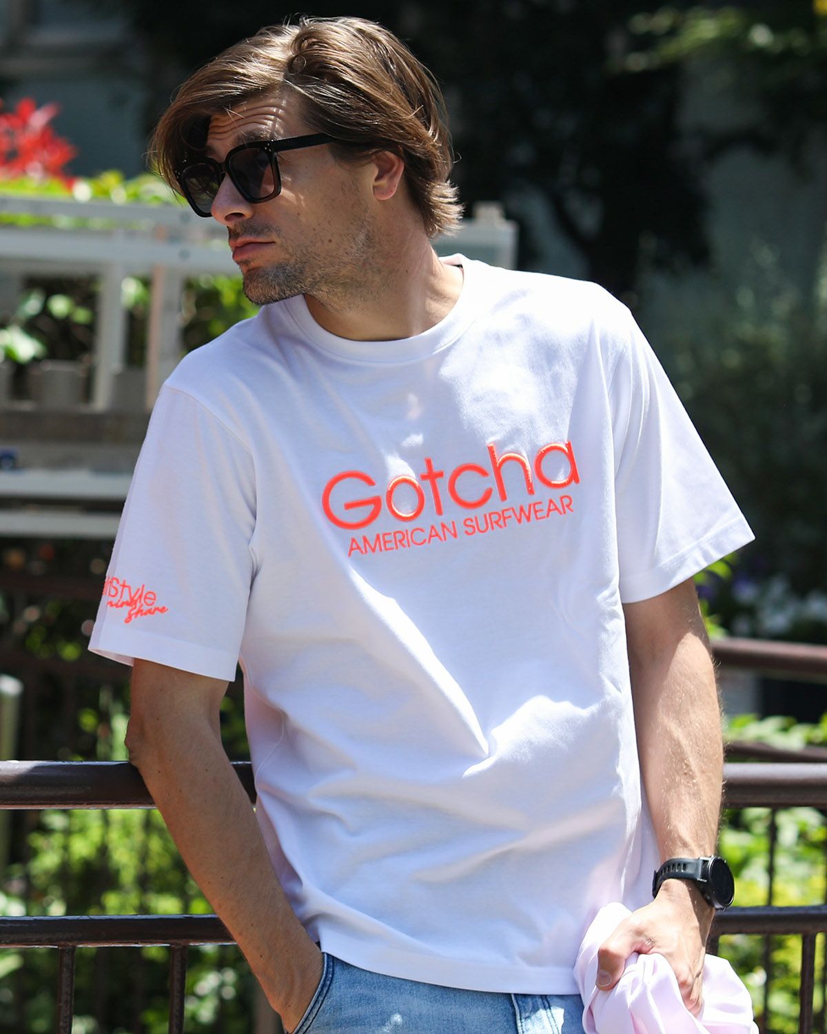 ホワイト：183cm/70kg(Lサイズ着用)