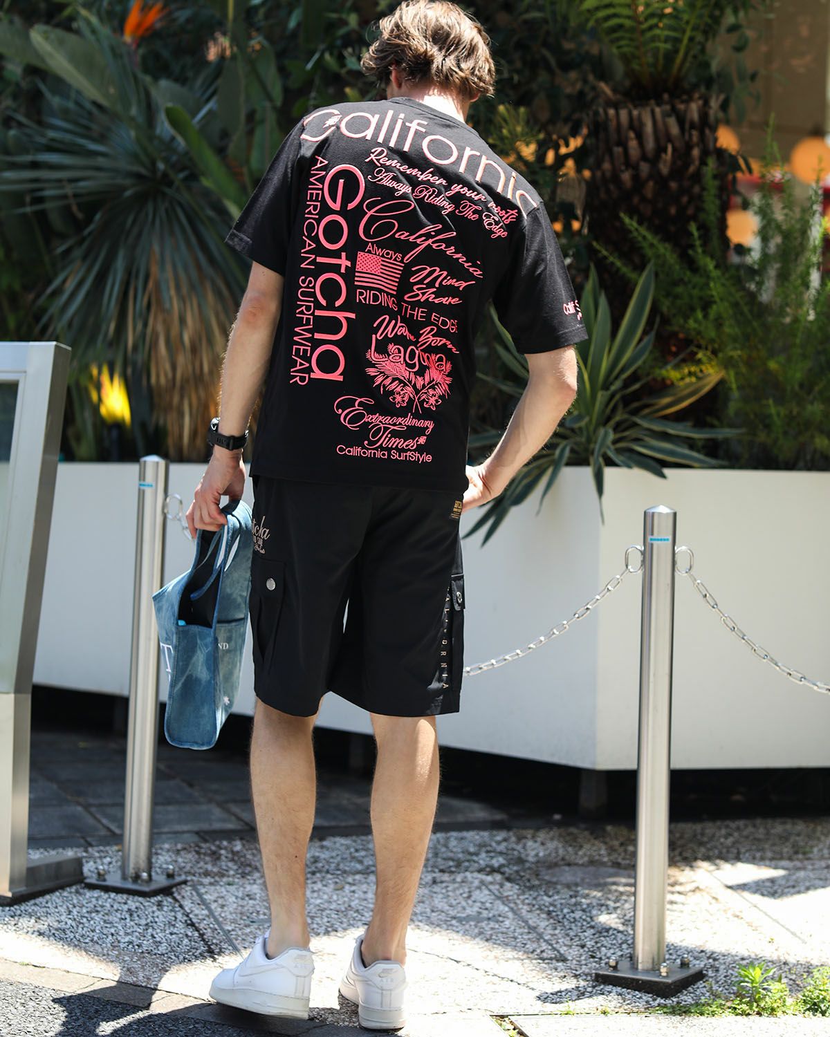 ブラック：183cm/70kg(Lサイズ着用)