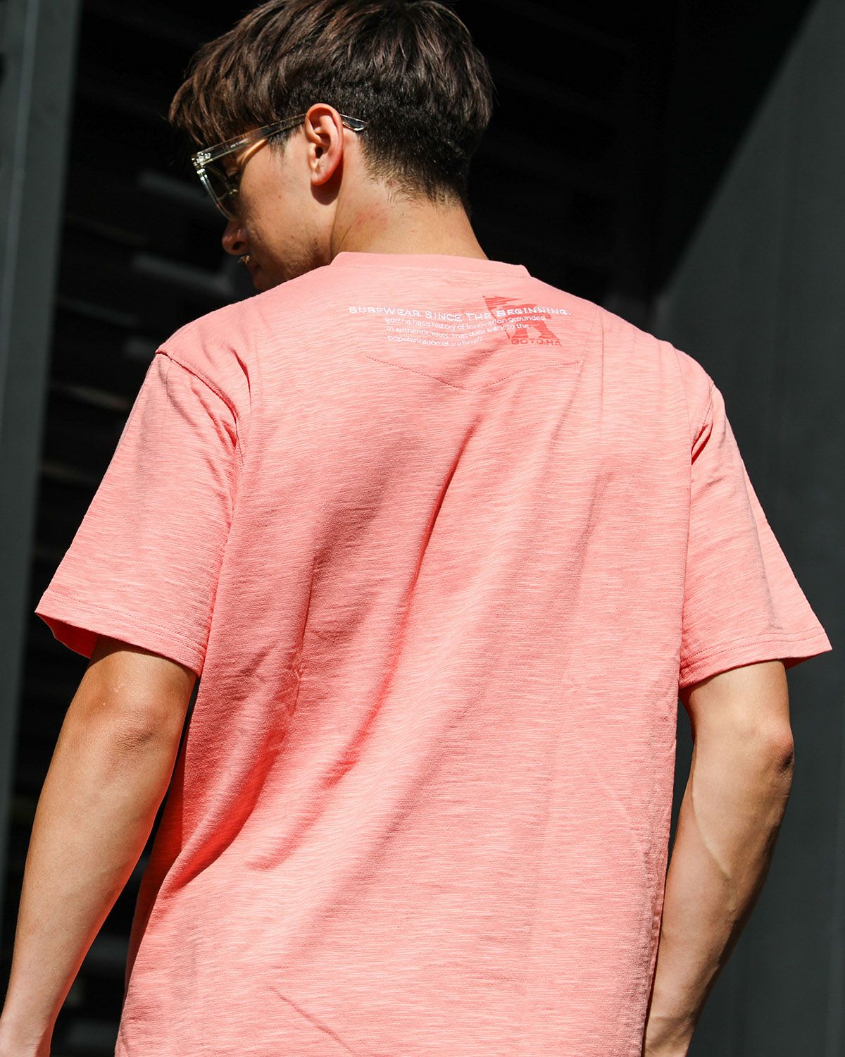 サーモンピンク：180cm/70kg(Lサイズ着用)