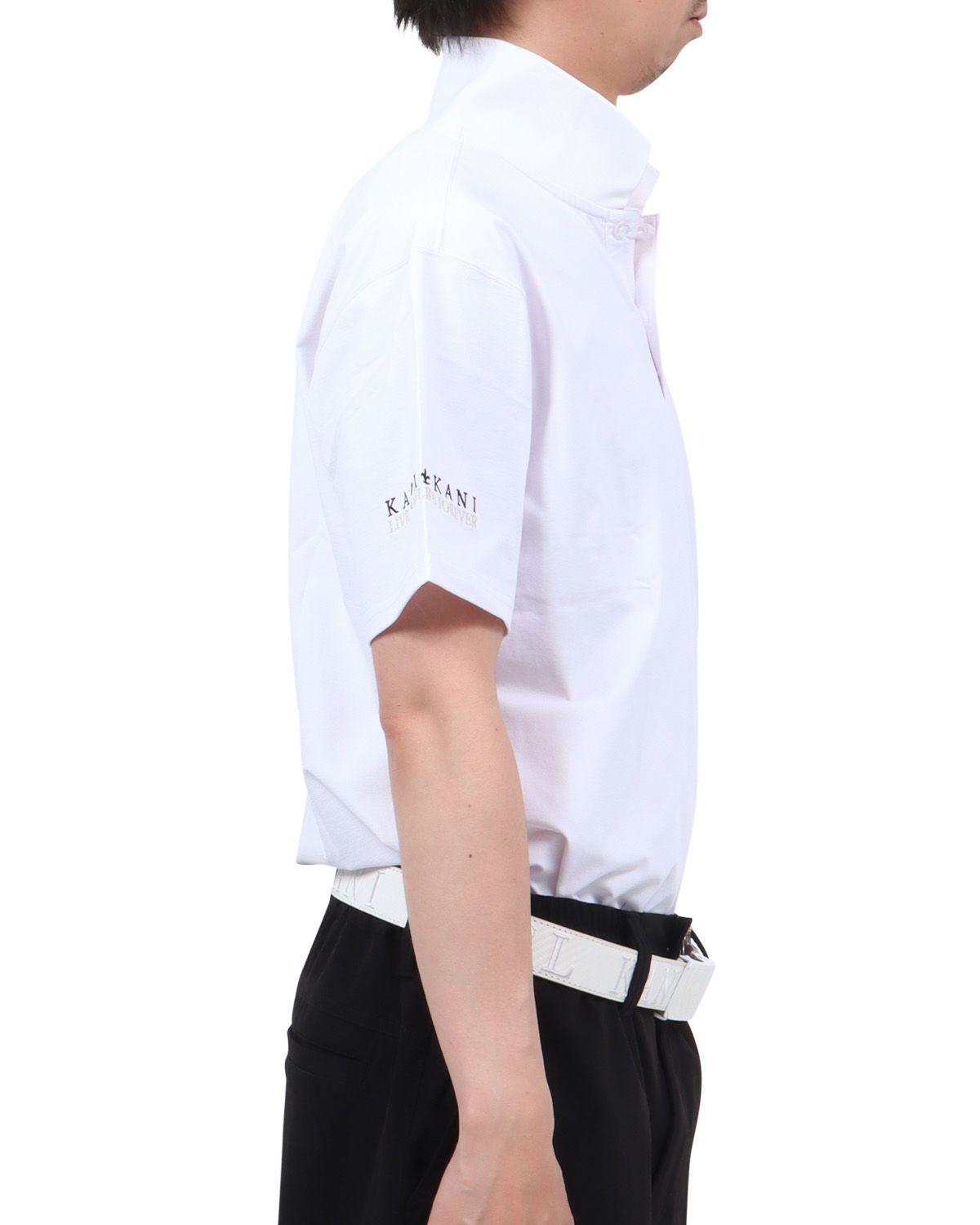 ホワイト：174cm62kg(Lサイズ着用)