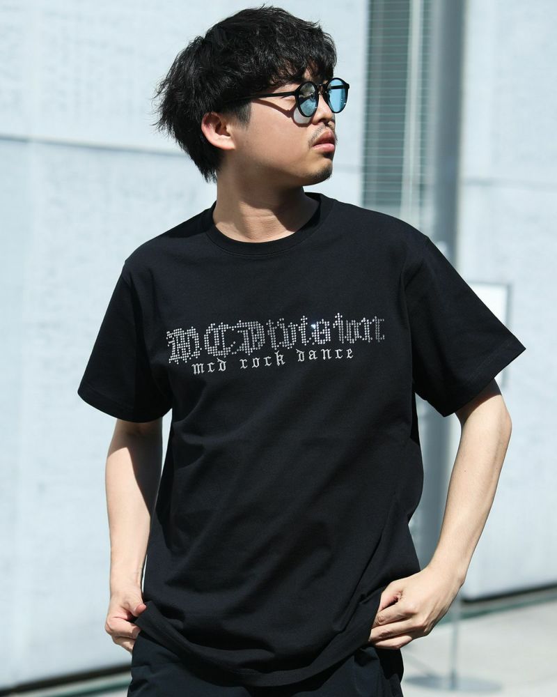 ブラック:173cm/63kg(Lサイズ着用)