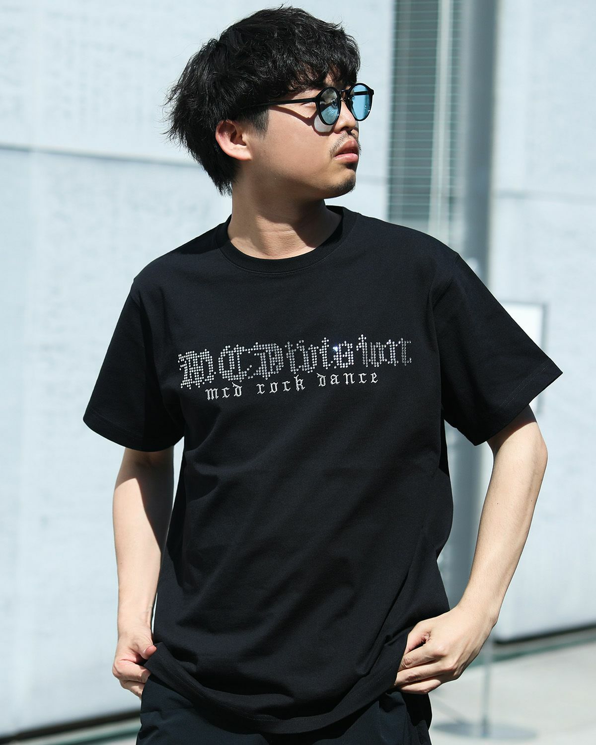 ブラック:173cm/63kg(Lサイズ着用)