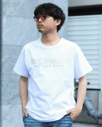 ホワイト:173cm/63kg(Lサイズ着用)