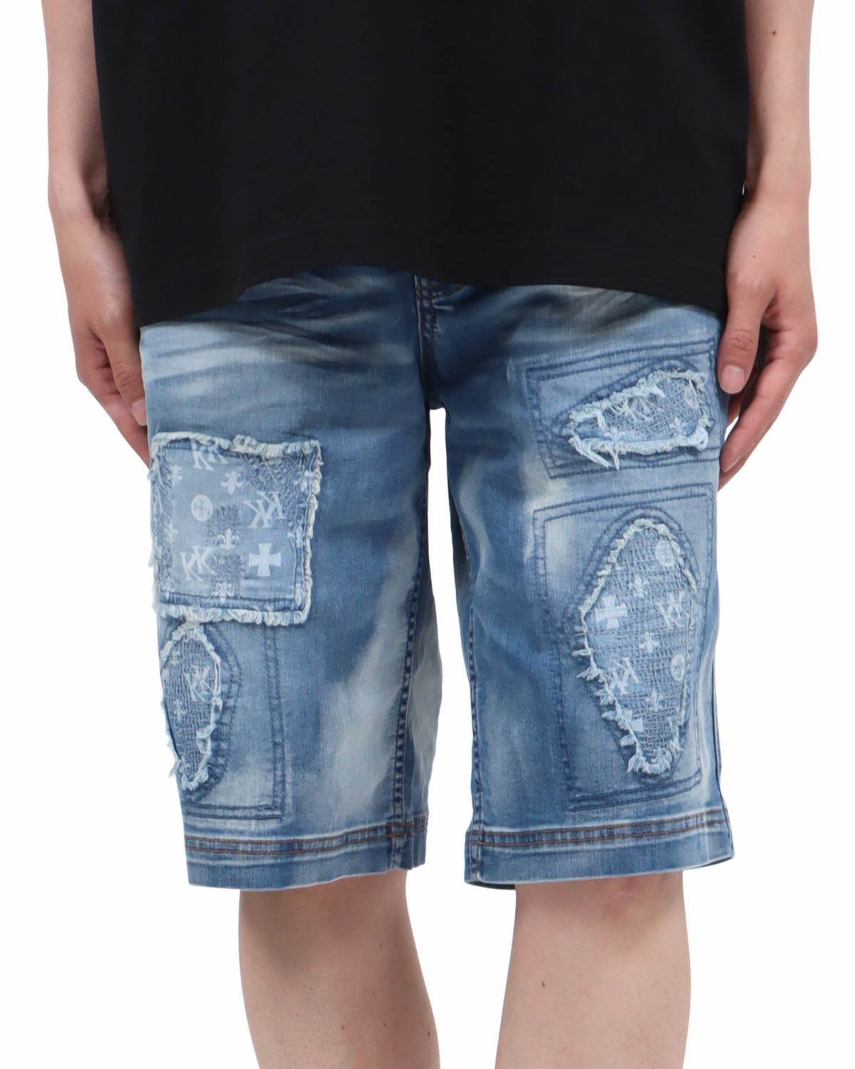 ブリーチ：174cm62kg(Lサイズ着用)