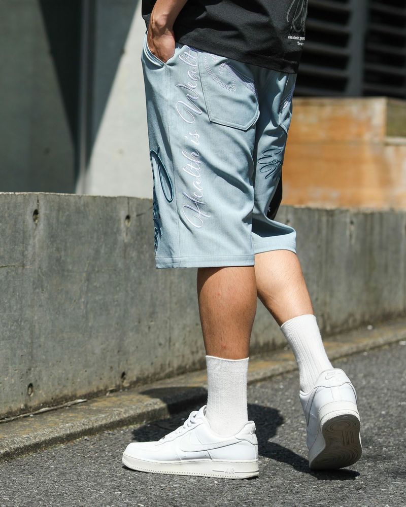 ブルー：180cm/70kg(Lサイズ着用)