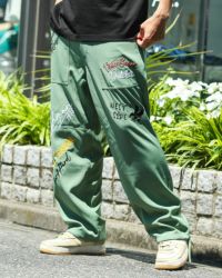 オリーブ：180cm/70kg(Lサイズ着用)