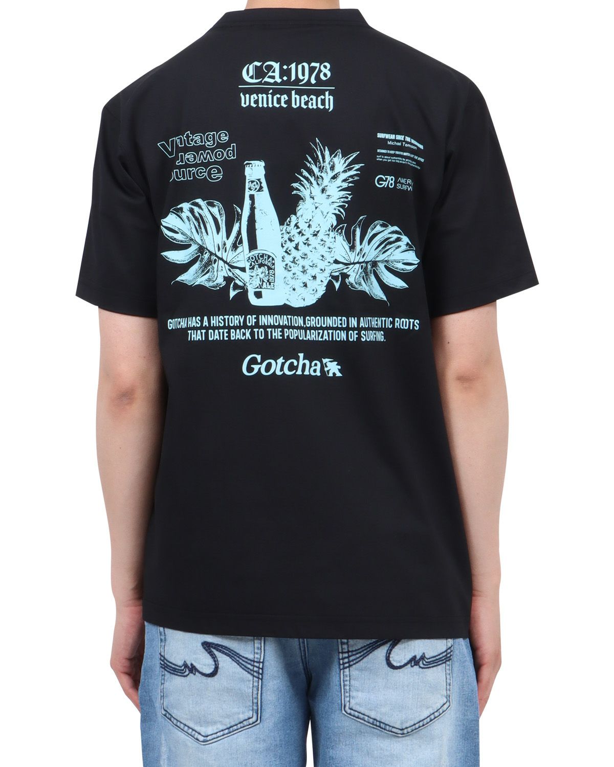 ブラック：174cm62kg(Lサイズ着用)