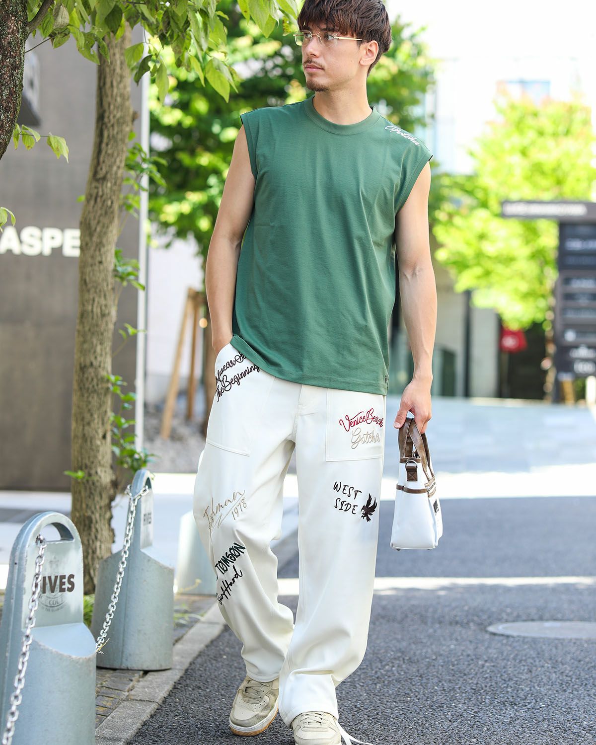 グリーン：180cm/70kg(Lサイズ着用)