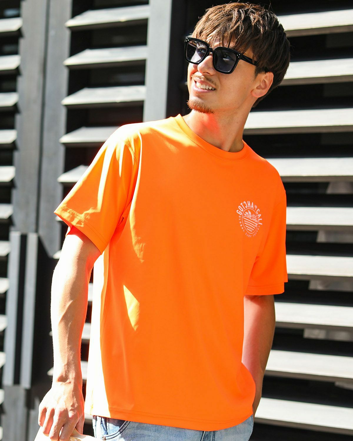 オレンジ：180cm/70kg(Lサイズ着用)