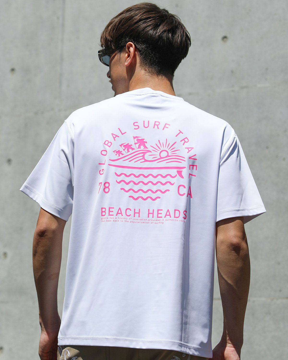 ホワイト：180cm/70kg(Lサイズ着用)