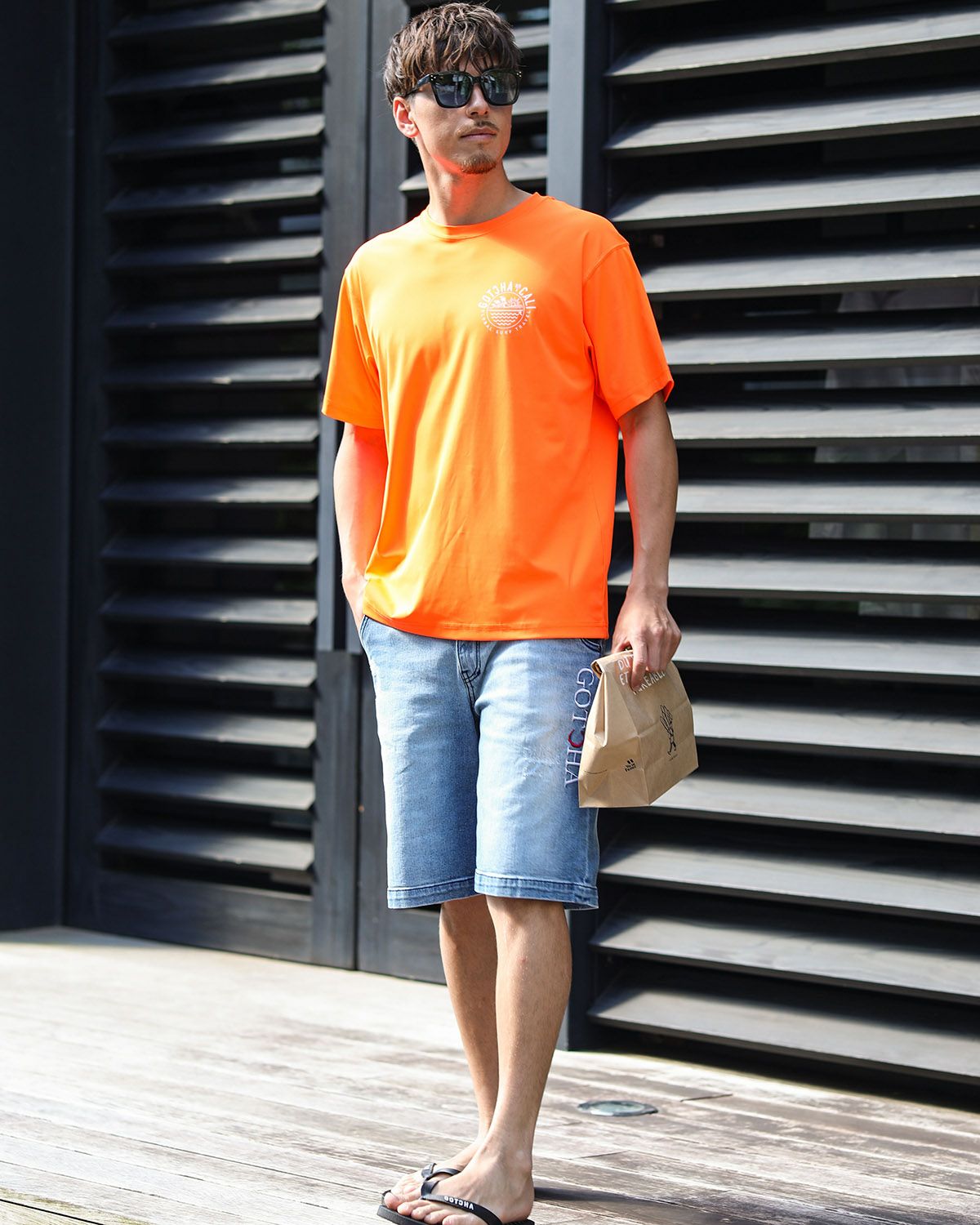 オレンジ：180cm/70kg(Lサイズ着用)