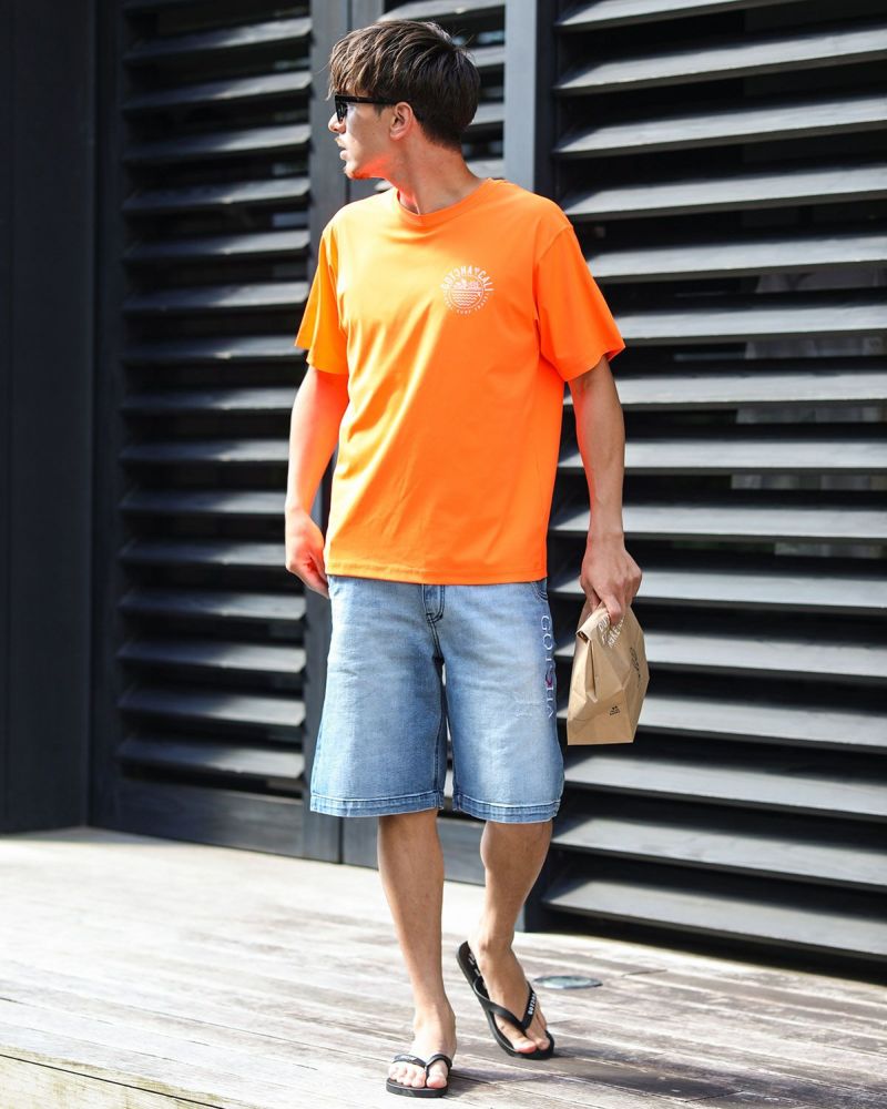 オレンジ：180cm/70kg(Lサイズ着用)